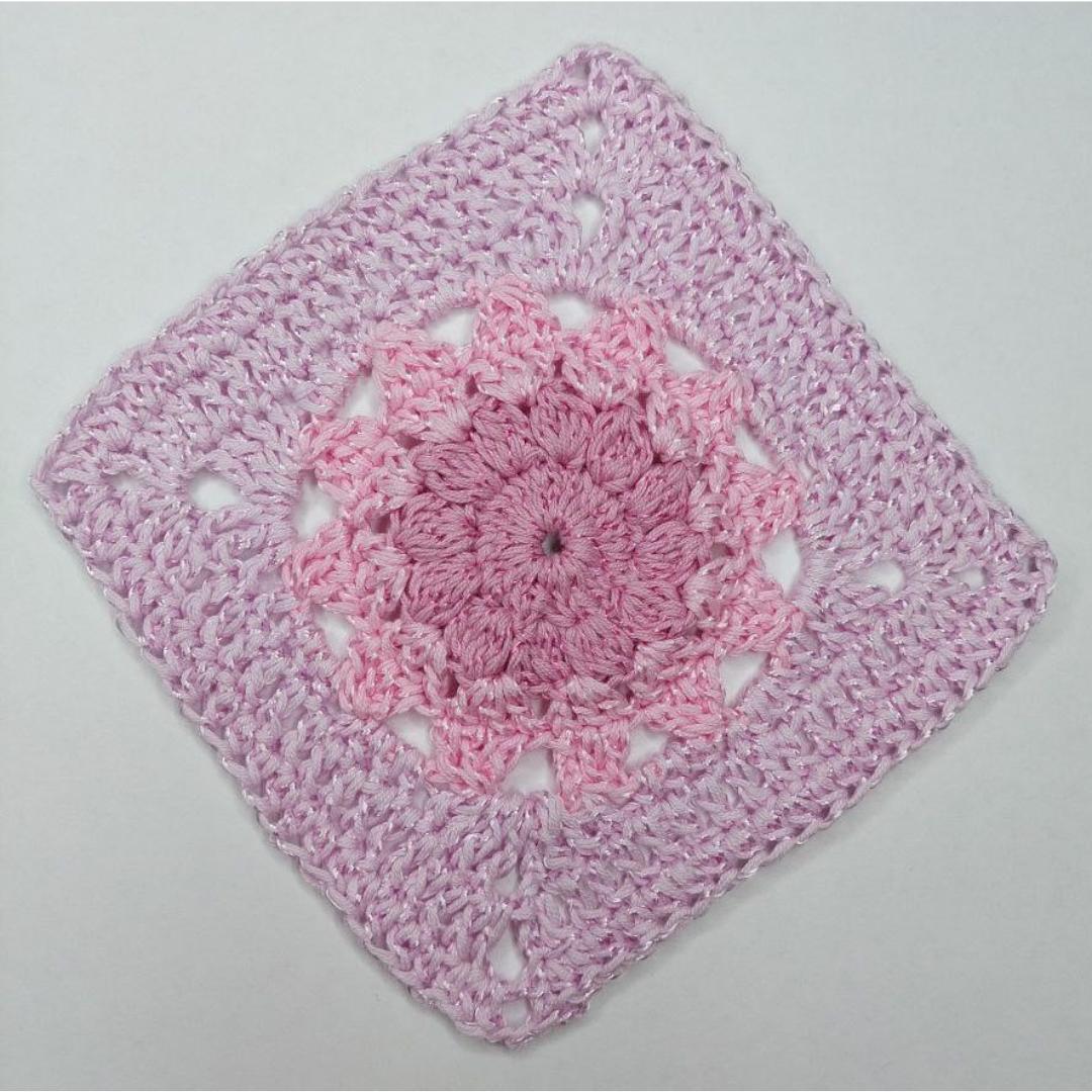 Crochet square pattern