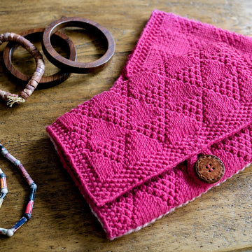 Wrendale Jewellery Roll Knitting Pattern