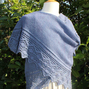Lyby shawl