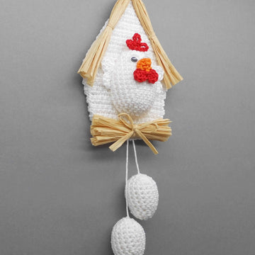 Hanging decoration chicken house - simple from scraps of yarn