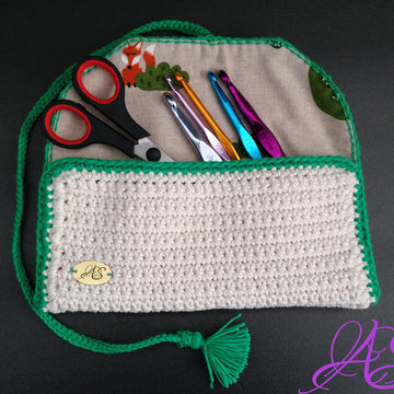 Pencil Case with Tassel Crochet Pattern
