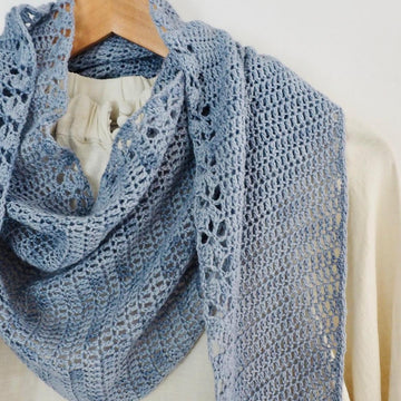 Gather ye Rosebuds shawl