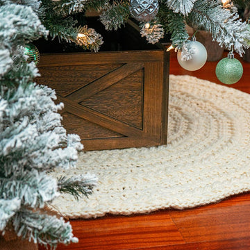 Wreath Tree Skirt