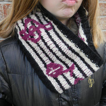 Peaceful Rhythm Cowl