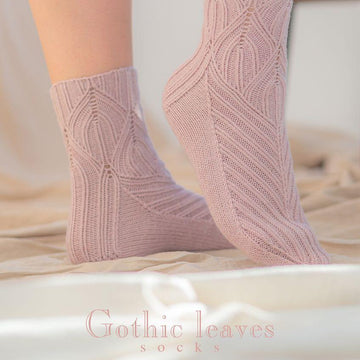 Gothic leaves socks