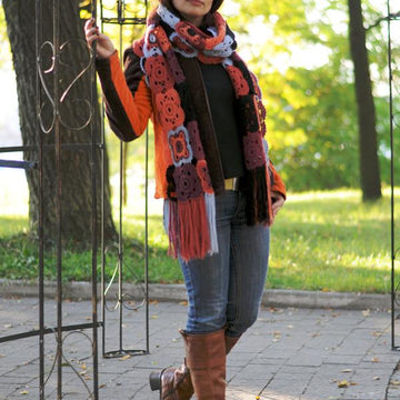 Lila boho crochet scarf with fringe