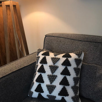 Equilateral two direction triangles cushion cover