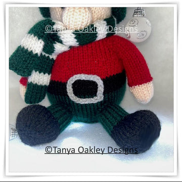Mrs Claus & Elf
