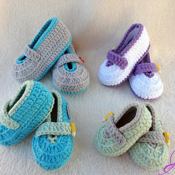 Baby Shoes - 4 Sizes Inside