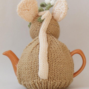 Christmas Mistletoe Mouse Tea Cosy