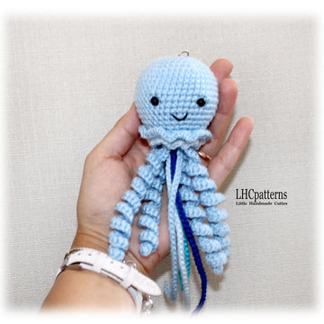 Jellyfish Keychain / Charm Crochet Pattern
