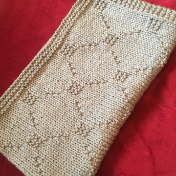 Dotty Diamond Blanket