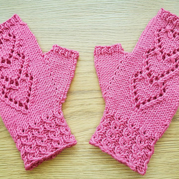 Lace Hearts Fingerless Gloves