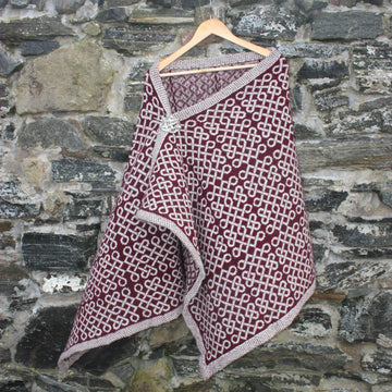 Jacobite Queen Wrap