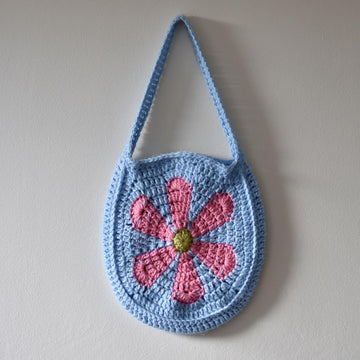 Crochet mini flower bag