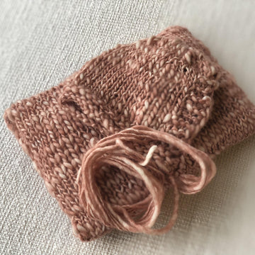 Abel bonnet and pillow set