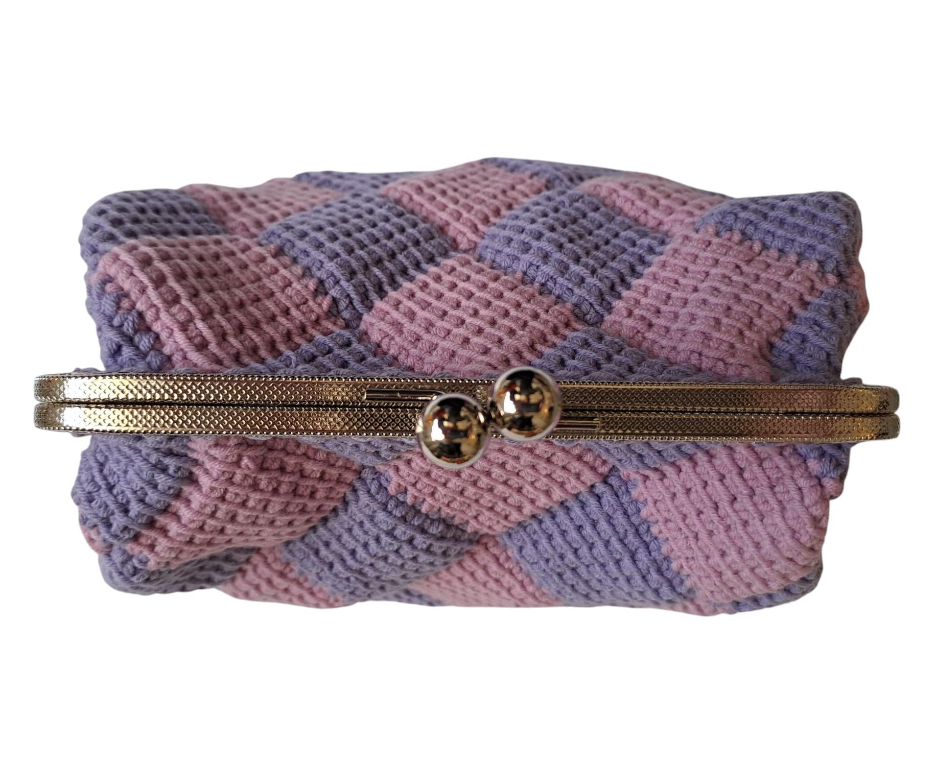 Checked Kiss Clasp Purse