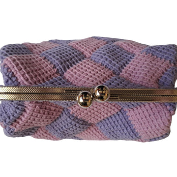 Checked Kiss Clasp Purse
