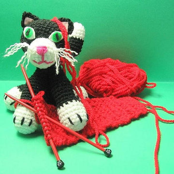 Sneakers the Cat | Crochet Pattern by Ashton11