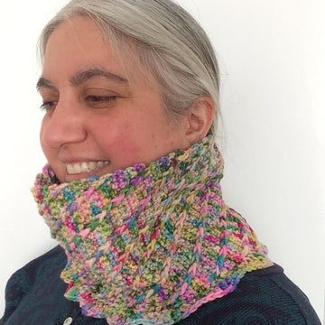 Diagonal Swirl Cowl