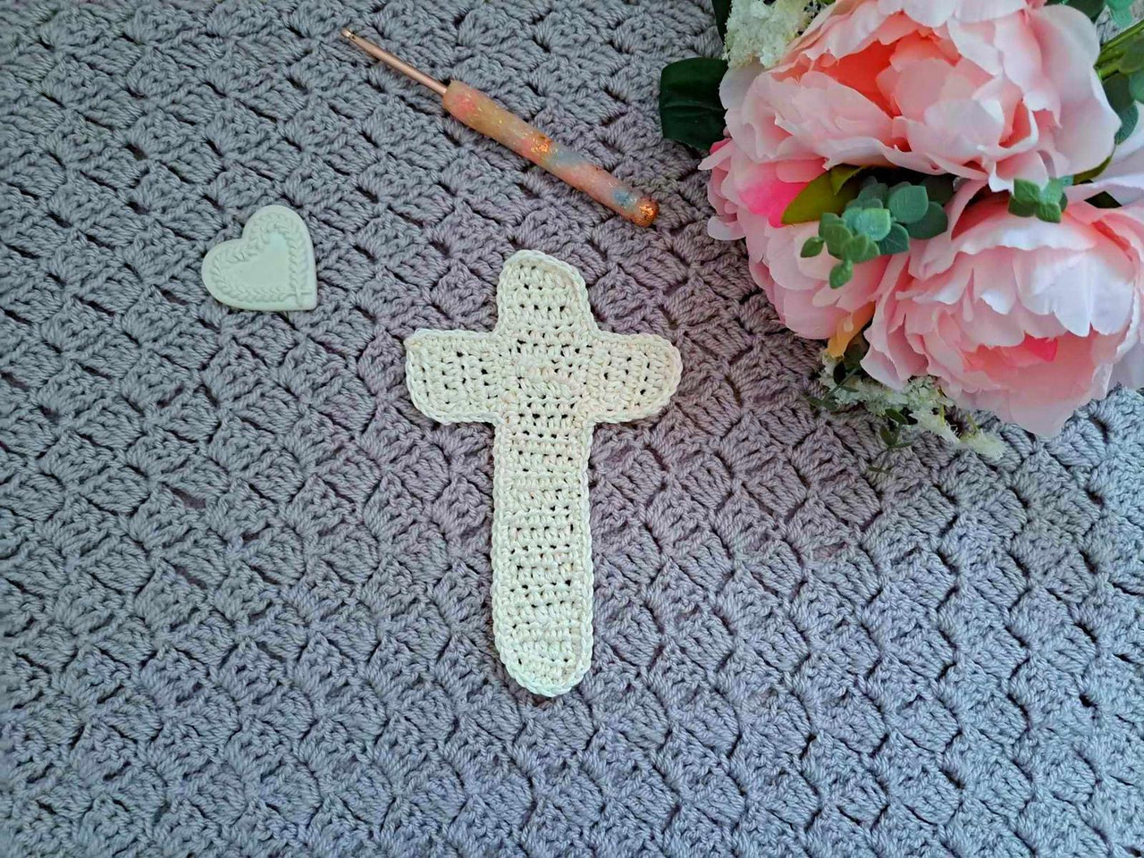 Crochet Jesus Cross Bookmark Pattern
