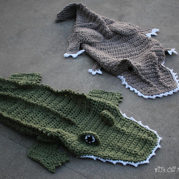 Bulky & Quick T-Rex Blanket