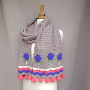 Winter Blooms Scarf