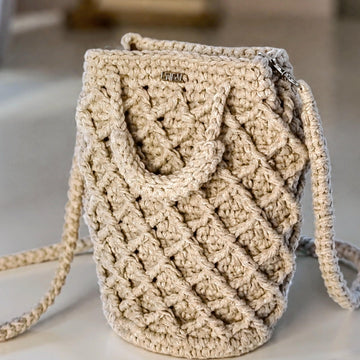 Small crossbody bag crochet pattern T32