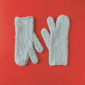 GeraGera Tabi Mittens