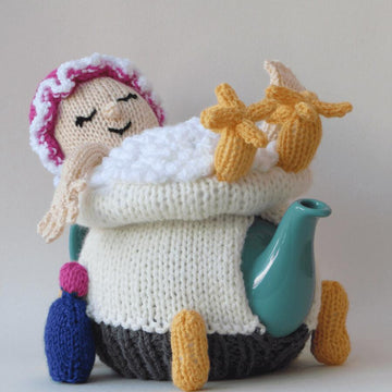 Relaxing in the Bath Tea Cosy