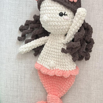 Thalia Mermaid Snuggler