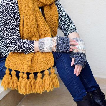 Akureyri textured knit scarf with fringe