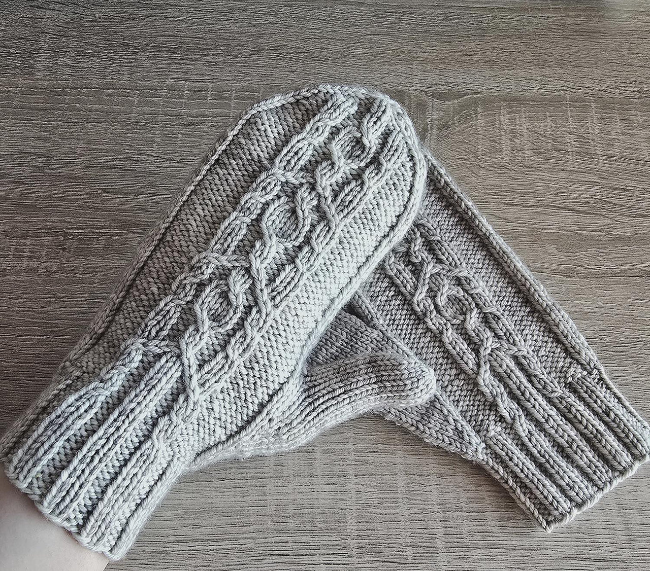 Hearthside Mittens