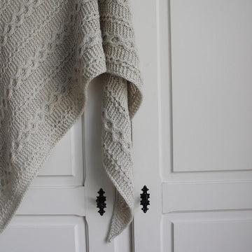 SCHNEEFLOCKEN Shawl