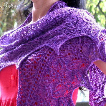 Liliiflora Shawlette