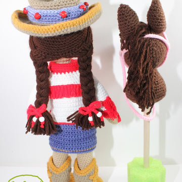 Crochet doll pattern, Amigurumi doll pattern, Medium doll, 18"/46cm,Gilda