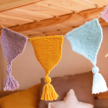 Tassel Bunting