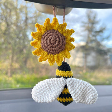 Sunflower with bee crochet pattern Car hanger, Bag charm amigurumi keyring
