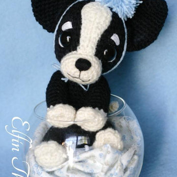 Chaco, the Chihuahua Puppy Amigurumi