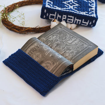 Ophelia Book Cover