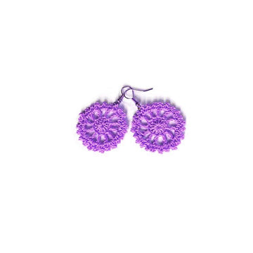 Cart wheel crochet earrings
