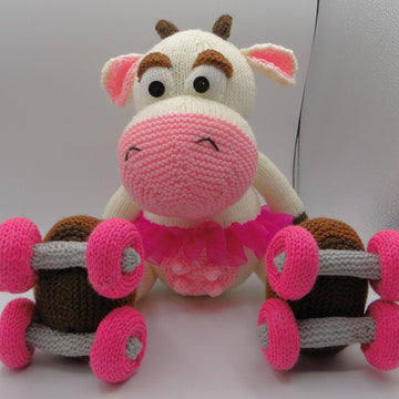 Amelie the roller skating cow