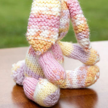 Rabbit in Plymouth Yarn Dreambaby DK Paintpot - F671 - Downloadable PDF