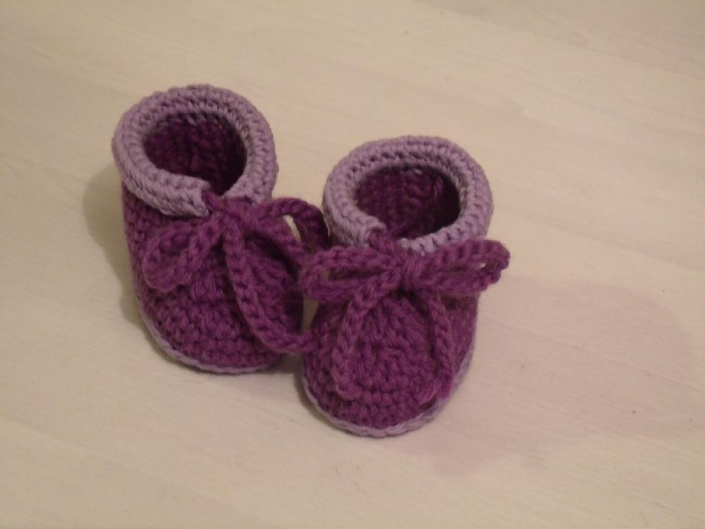 Slippers with Cuff and Tie