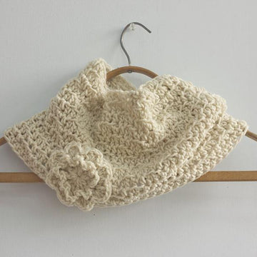 Easy Crochet Flower Cowl