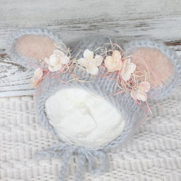 Knitted mouse new born set