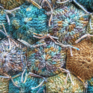 Hexapuff Christmas Tree