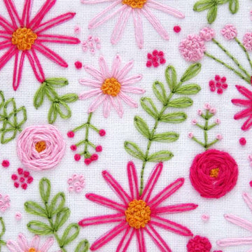 Ohsewbootiful Floral Heart Printed Embroidery Kit - 6 x 6in / 15 x 15cm