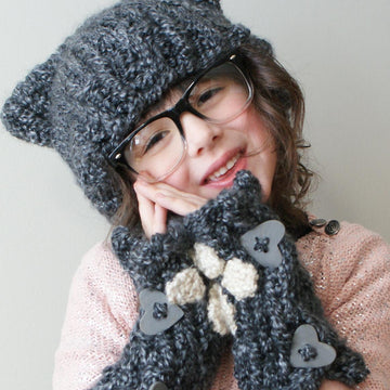Chunky Kitty Hat and Arm Warmers (Hat006)