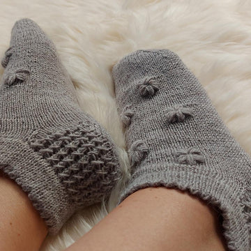 Grey Flower Knit Socks